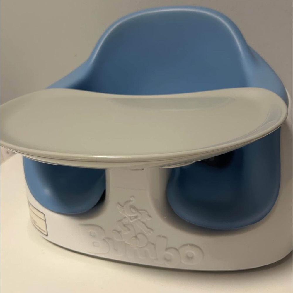 Bumbo Baby Seat with Tray and booster straps